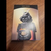 Nikka whisky gold & gold, samurai limited edition