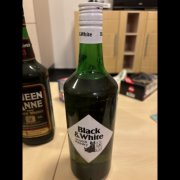 Black&white scotch whiskey