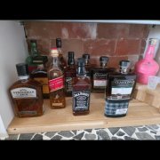 Whisky verzameling +/- 70 flessen