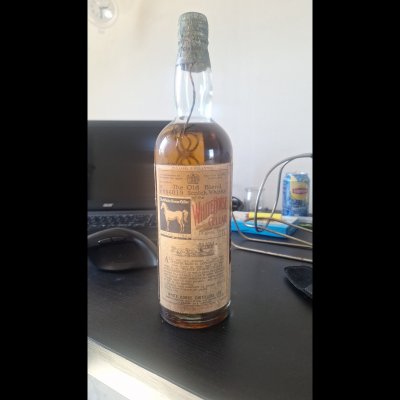 Zeldzame Vintage White Horse Cellar Scotch Whisky 75cl – Gebotteld 31 oktober 1957 – Verzamelitem